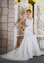 Load image into Gallery viewer, White Rose Bridal - Primrose