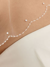 Load image into Gallery viewer, Savannah